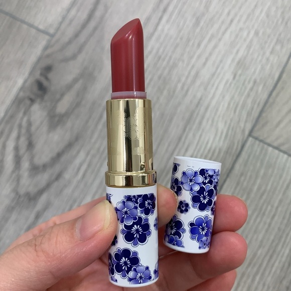 NEW estee lauder limited edition lipstick rose goddess 3.5g - Picture 2 of 5